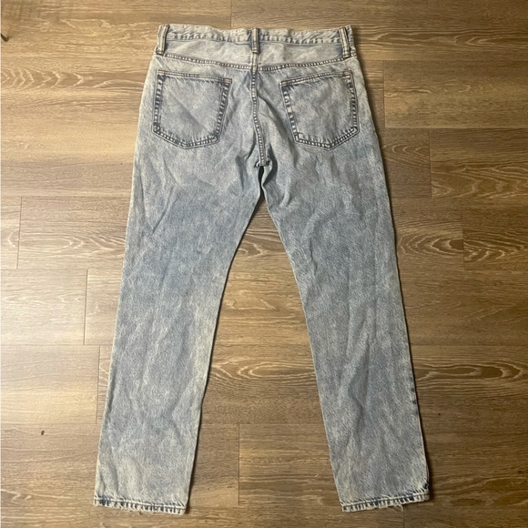 GAP 32 x 30 light blue acid wash slim jeans - Picture 6 of 6